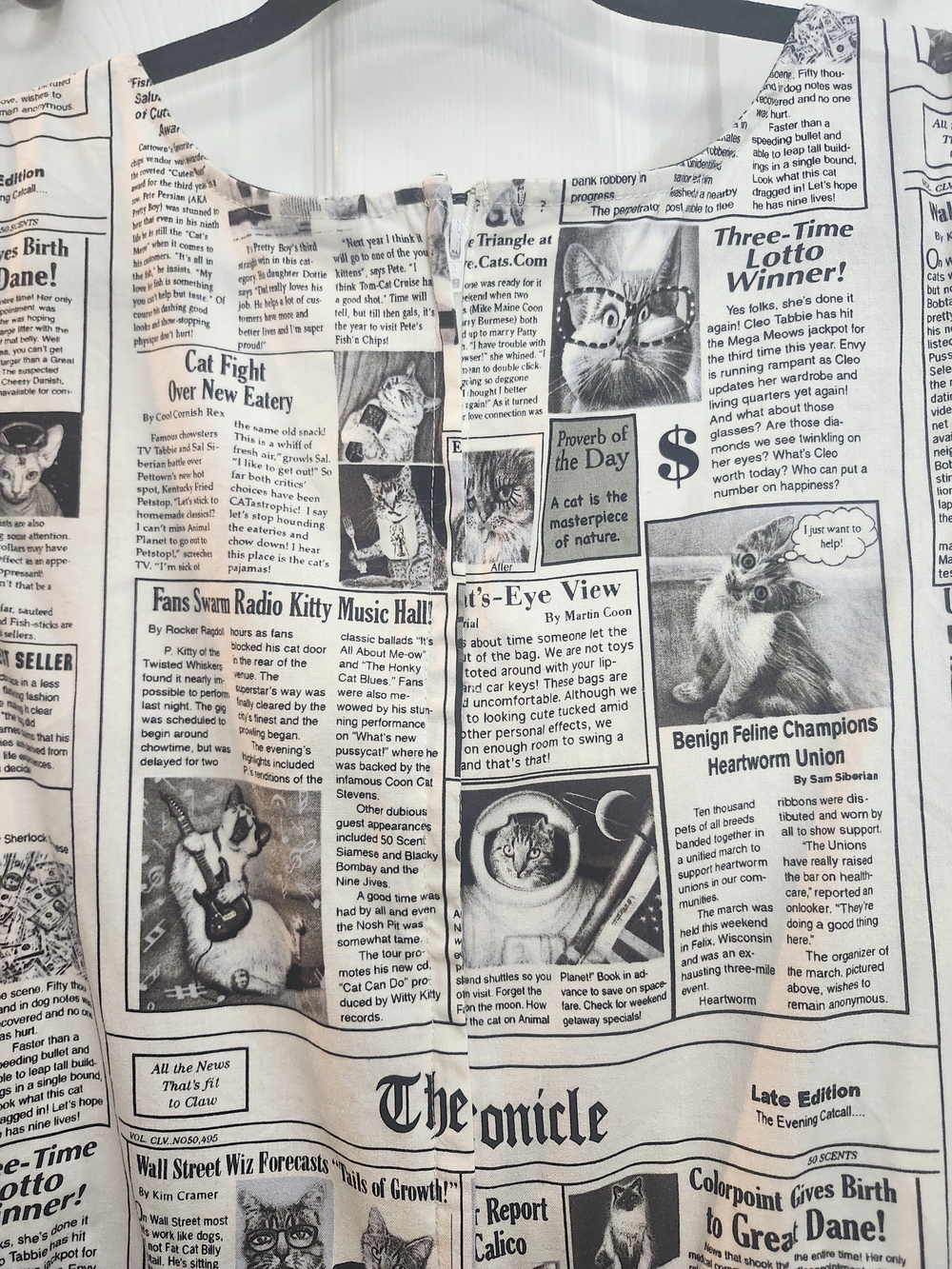 Retrolicious Cat Newspaper Print Dress | Made in USA | 3X (≈ Torrid 2X Fit) - Picture 3 of 7
